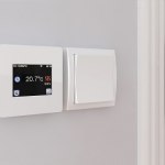 Jednoduchý design termostatu TFT Wifi lze snadno kombinovat s různými typy vypínačů Jednoduchý design termostatu TFT Wifi lze snadno kombinovat s různými typy vypínačů